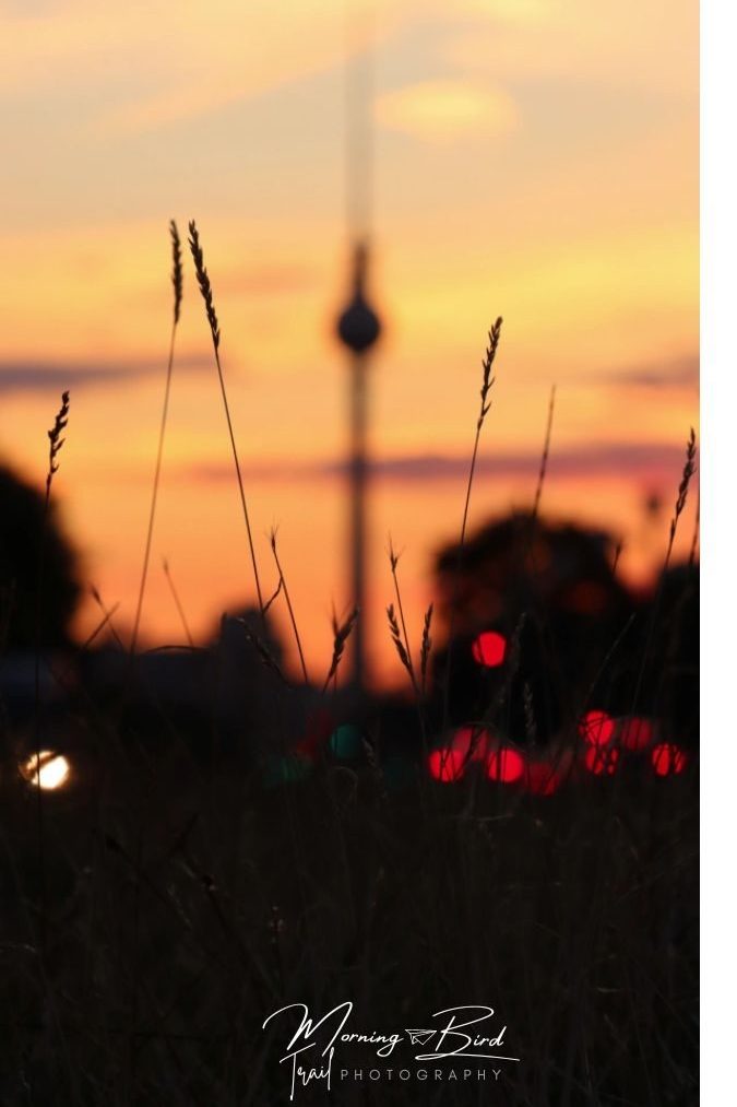 Berlin sunset at Frankfurter Allee looking at the tv tower. 