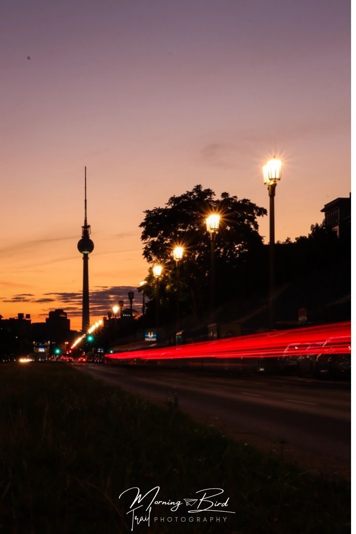 Berlin sunset at Frankfurter Allee looking at the tv tower. 